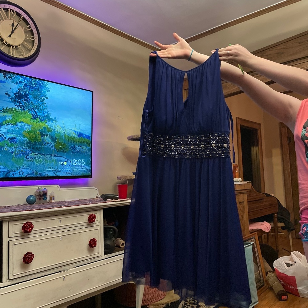 Key hole dress